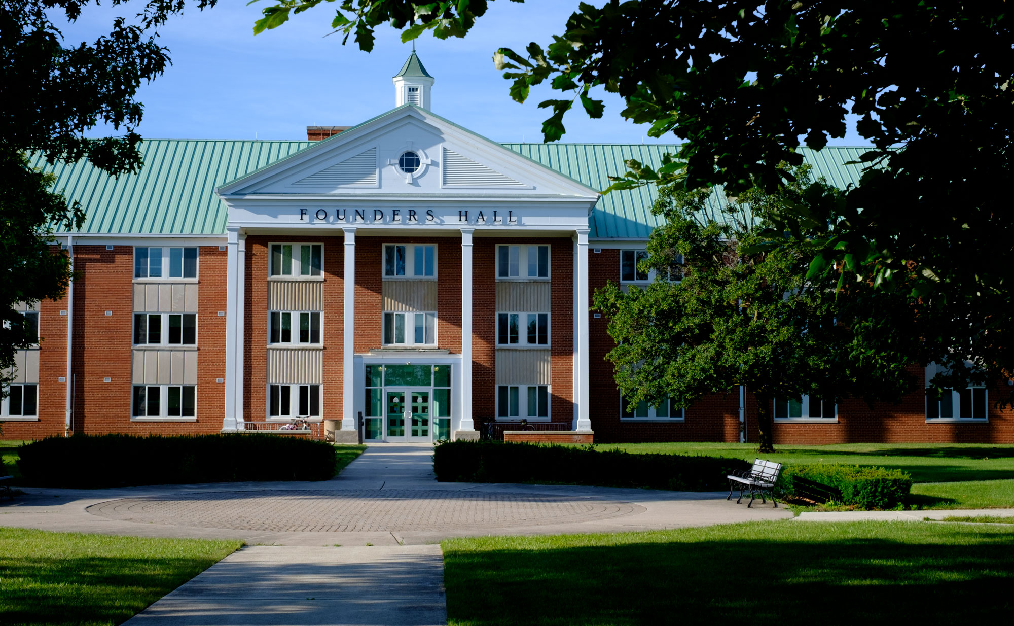 The exterior of Founders Hall at «Ӱҵ.